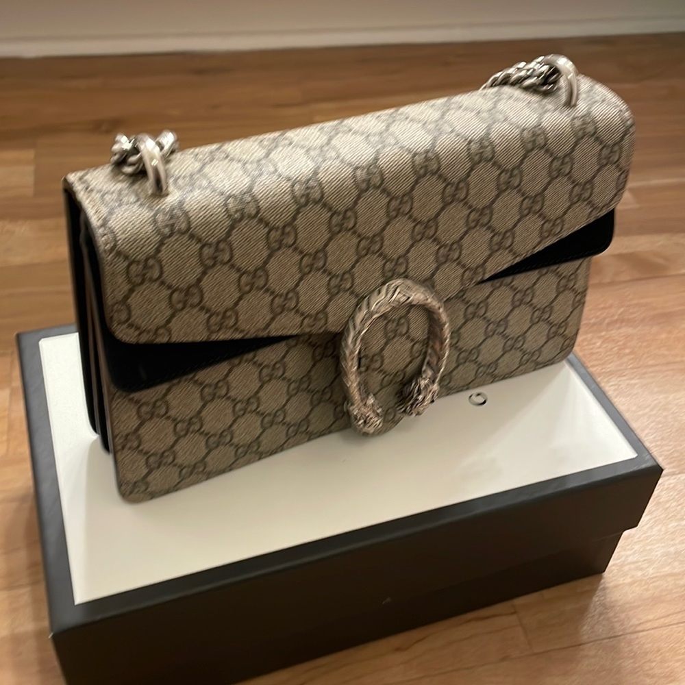 GUCCI Dionysus small shoulder bag - Picture 1 of 5